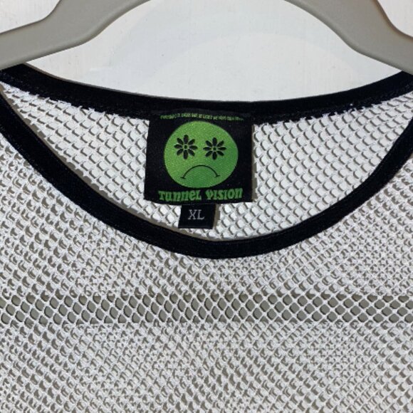 Tunnel Vision White Fishnet Fuzzy Star Long Sleeve Top - Picture 4 of 4